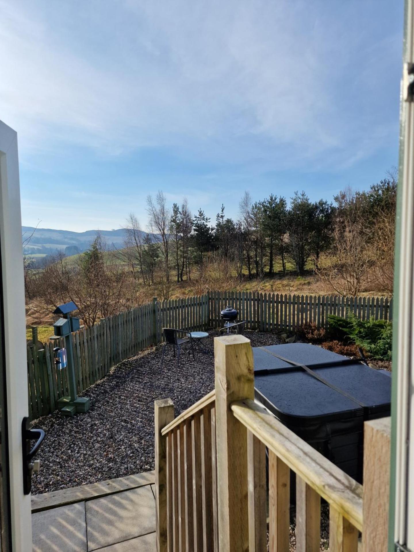 Dalnoid Cottages & Treehouses Nr Glenshee المظهر الخارجي الصورة