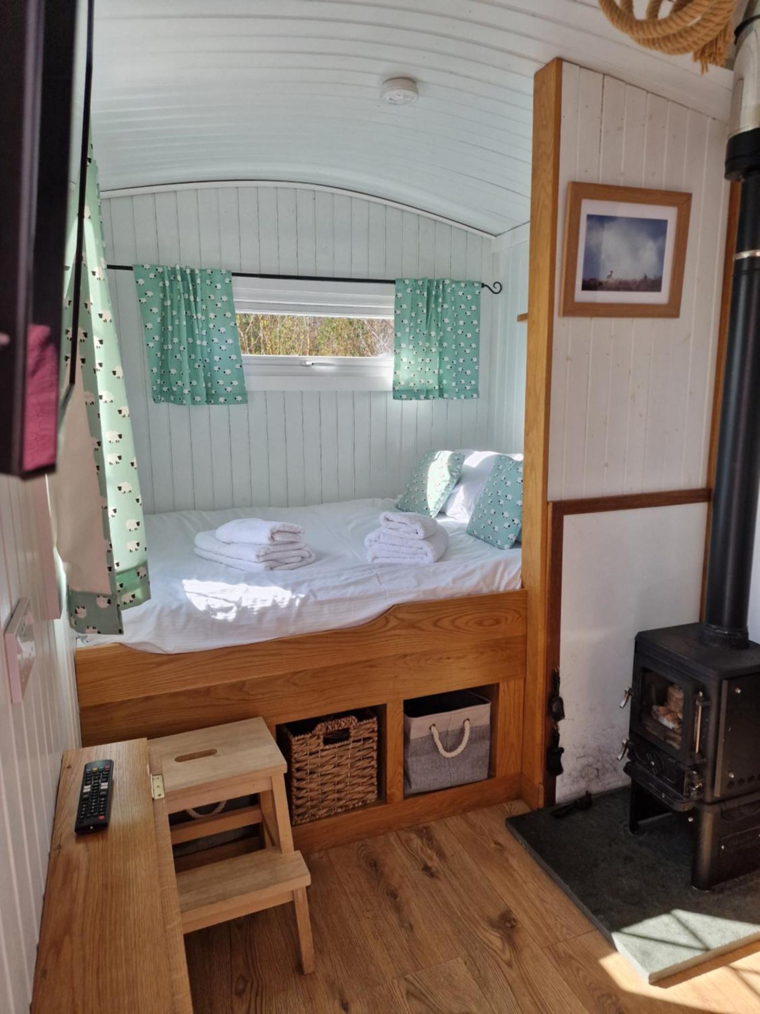 Dalnoid Cottages & Treehouses Nr Glenshee المظهر الخارجي الصورة