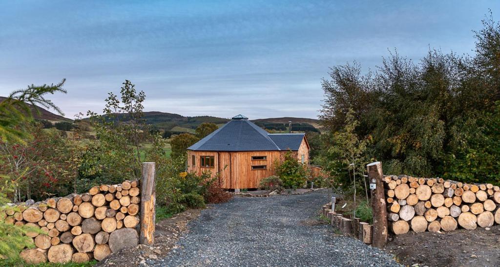 Dalnoid Cottages & Treehouses Nr Glenshee المظهر الخارجي الصورة