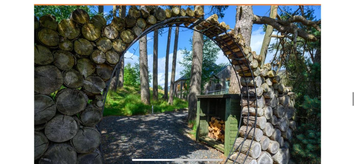 Dalnoid Cottages & Treehouses Nr Glenshee المظهر الخارجي الصورة