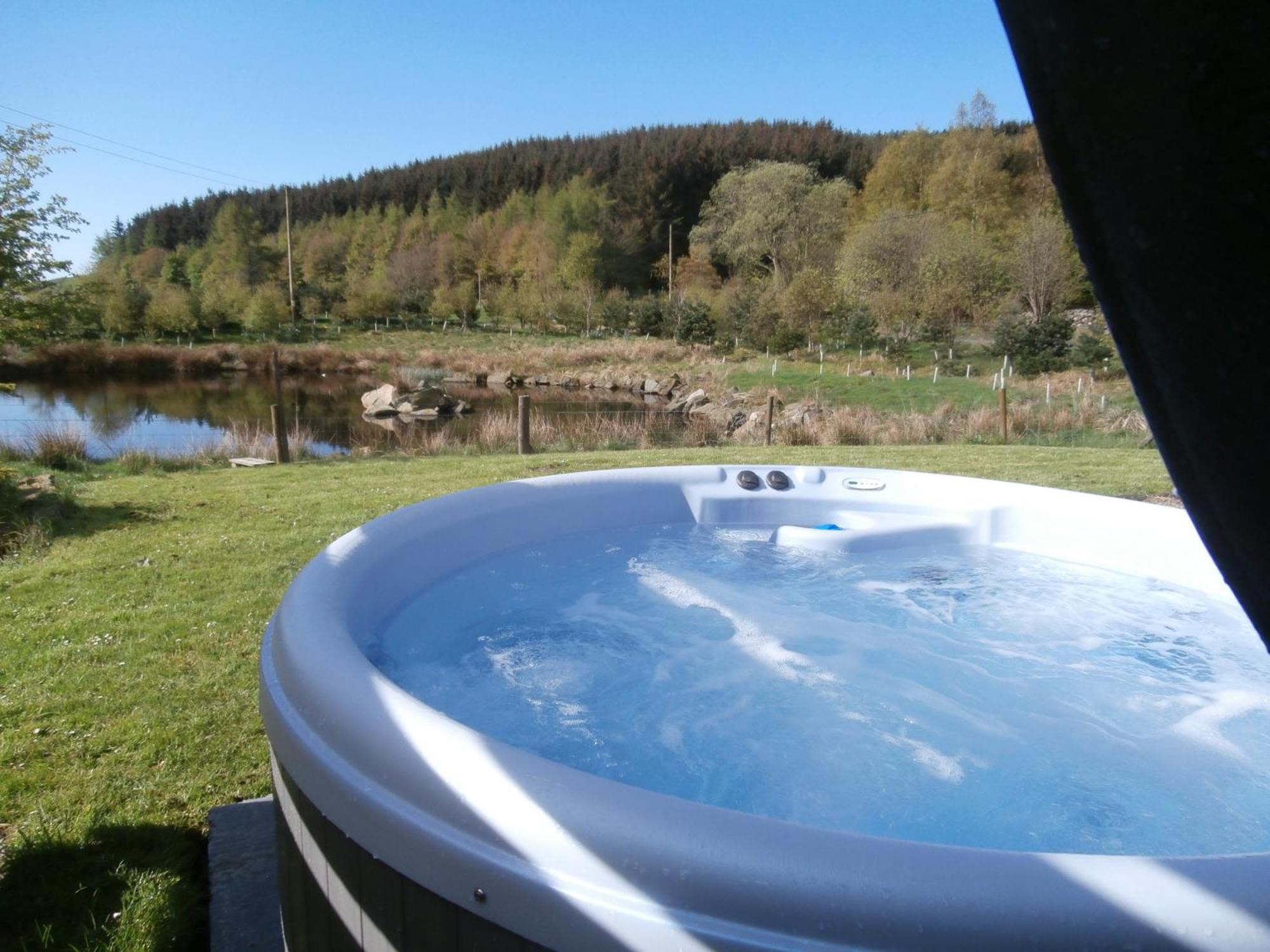 Dalnoid Cottages & Treehouses Nr Glenshee المظهر الخارجي الصورة