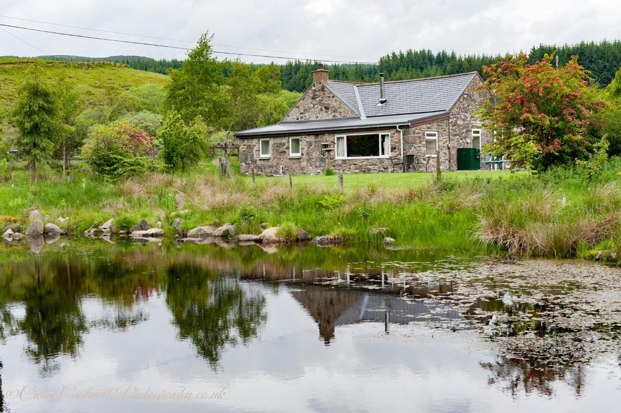 Dalnoid Cottages & Treehouses Nr Glenshee المظهر الخارجي الصورة