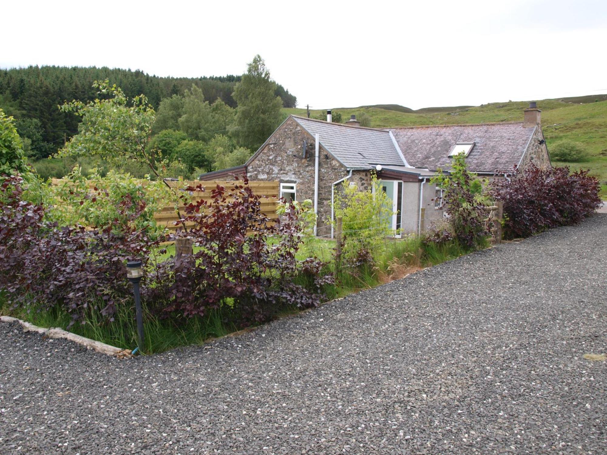 Dalnoid Cottages & Treehouses Nr Glenshee المظهر الخارجي الصورة